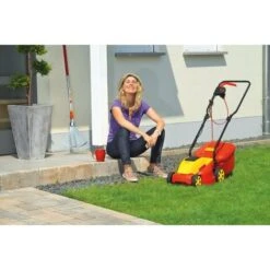 Wolf-Garten 18ACL4J-650 A 320 E Rasaerba Elettrico Serie A, 1200W, Rosso/Giallo 7 Wolf-Garten 18ACL4J-650 A 320 E Rasaerba Elettrico Serie A, 1200W, Rosso/Giallo -Cura Del Prato 12805462 3