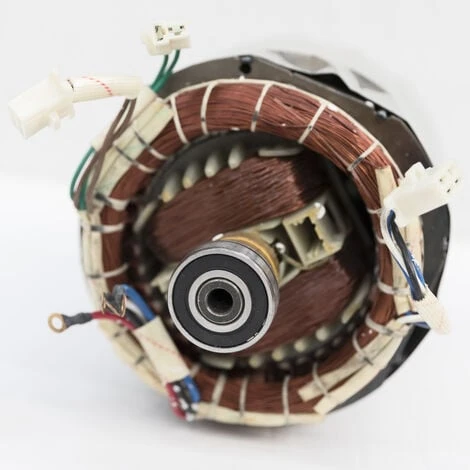 Statore + Rotore Generatore Diesel Trifase 5-6KW 28,5cm 1 Statore + Rotore Generatore Diesel Trifase 5-6KW 28,5cm