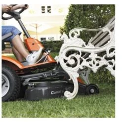 Trattorino Rider Husqvarna R 214C Motore A Scoppio 413cc 11.3Hp Piatto Da 94cm 7 Trattorino Rider Husqvarna R 214C Motore A Scoppio 413cc 11.3Hp Piatto Da 94cm -Cura Del Prato 34275267 3