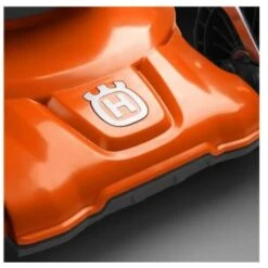 Tagliaerba A Scoppio Husqvarna Semovente LC247S Motore 139cc 3Hp Taglio 47cm 8 Tagliaerba A Scoppio Husqvarna Semovente LC247S Motore 139cc 3Hp Taglio 47cm -Cura Del Prato 34540184 4