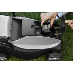 Alpina AL1 3020 Li Kit - Tagliaerba A Batteria Incl. Batteria E Caricatore -Cura Del Prato 70923099 5